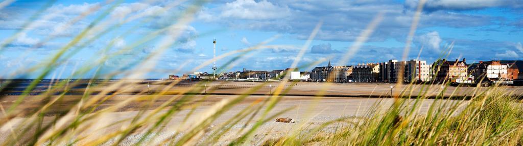 Westminster Hotel Rhyl Buitenkant foto