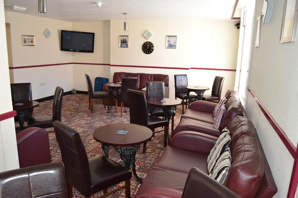 Westminster Hotel Rhyl Buitenkant foto